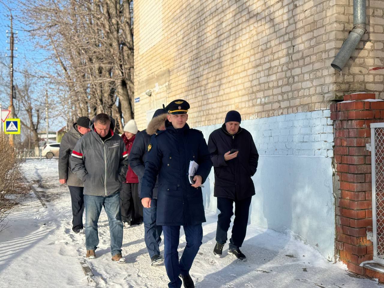 Прокуратура города Энгельса контролирует ход работ по устранению последствий непогоды на территории Энгельсского муниципального района Прокуратура города Энгельса контролирует ход работ по устранению последствий непогоды на территории Энгельсского муниципального района