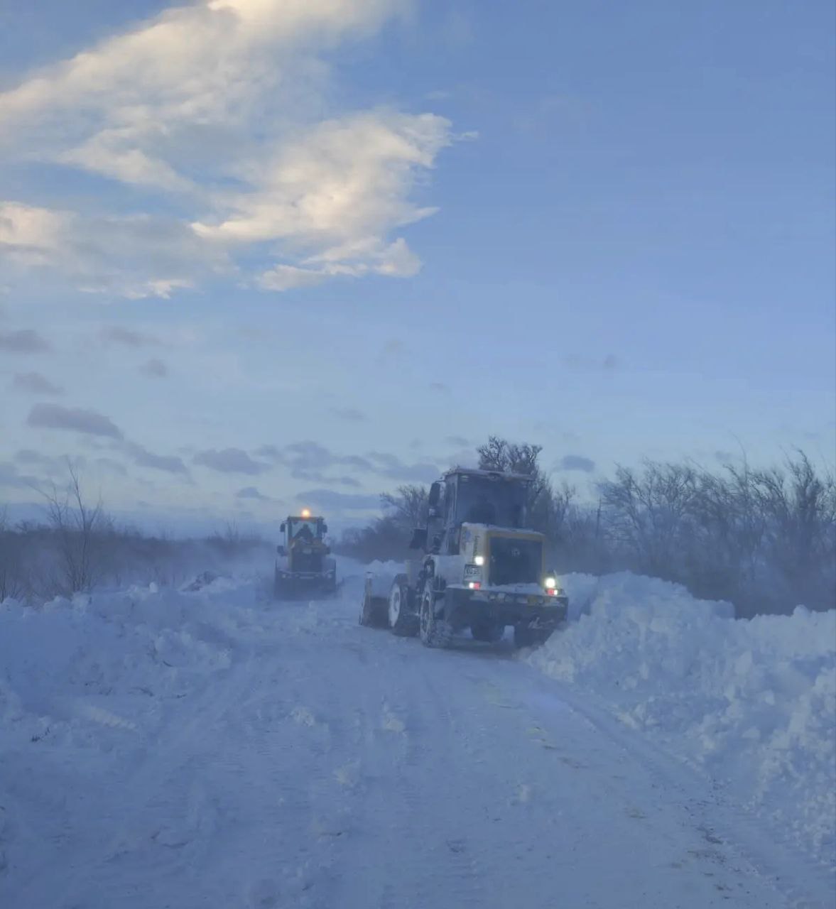 В Балаковском районе продолжаются работы по ликвидации последствий непогоды В Балаковском районе продолжаются работы по ликвидации последствий непогоды