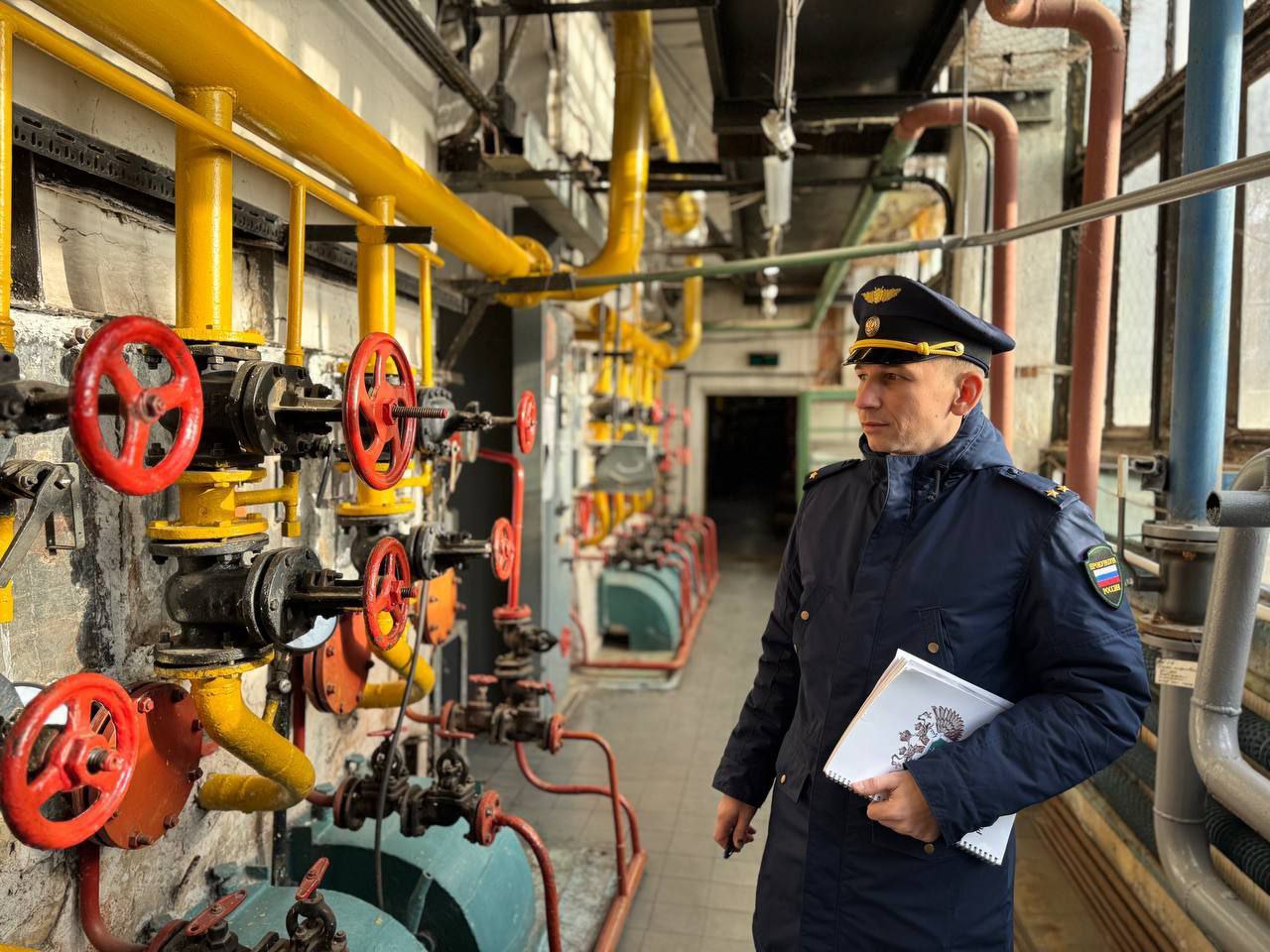 Прокуратура города Энгельса контролирует ход работ по устранению последствий непогоды на территории Энгельсского муниципального района Прокуратура города Энгельса контролирует ход работ по устранению последствий непогоды на территории Энгельсского муниципального района