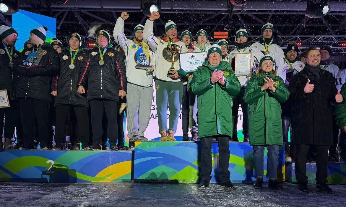 Хоккейная команда «Кольцовское» - чемпион России среди сельских команд на Всероссийском марафоне «Земля спорта» Хоккейная команда «Кольцовское» - чемпион России среди сельских команд на Всероссийском марафоне «Земля спорта»