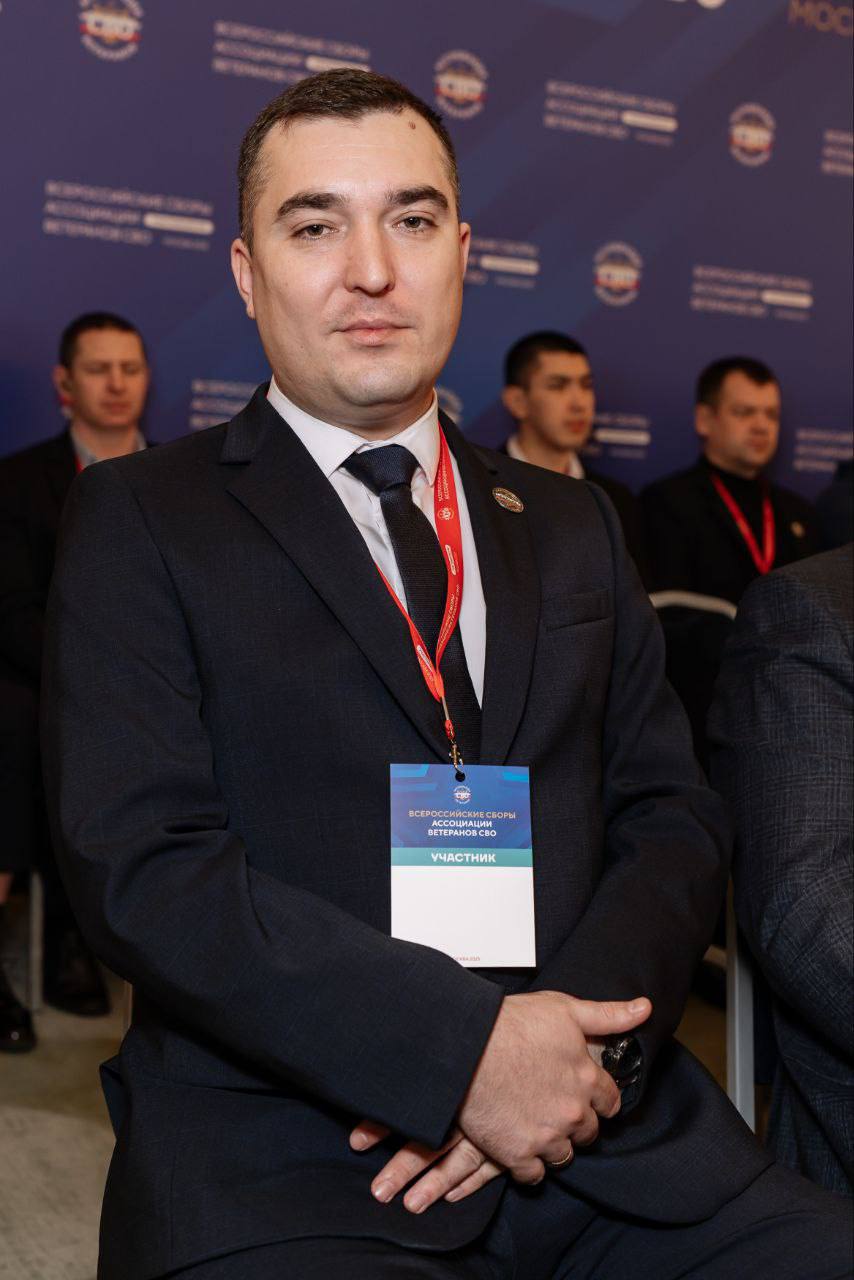 Энгельсский финалист региональной программы «Наши герои» принял участие во Всероссийских Сборах Ассоциации ветеранов СВО