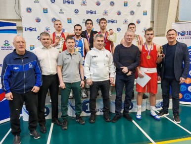 В Балаково прошел турнир по боксу, посвящённый памяти Л. Б. Бутовского