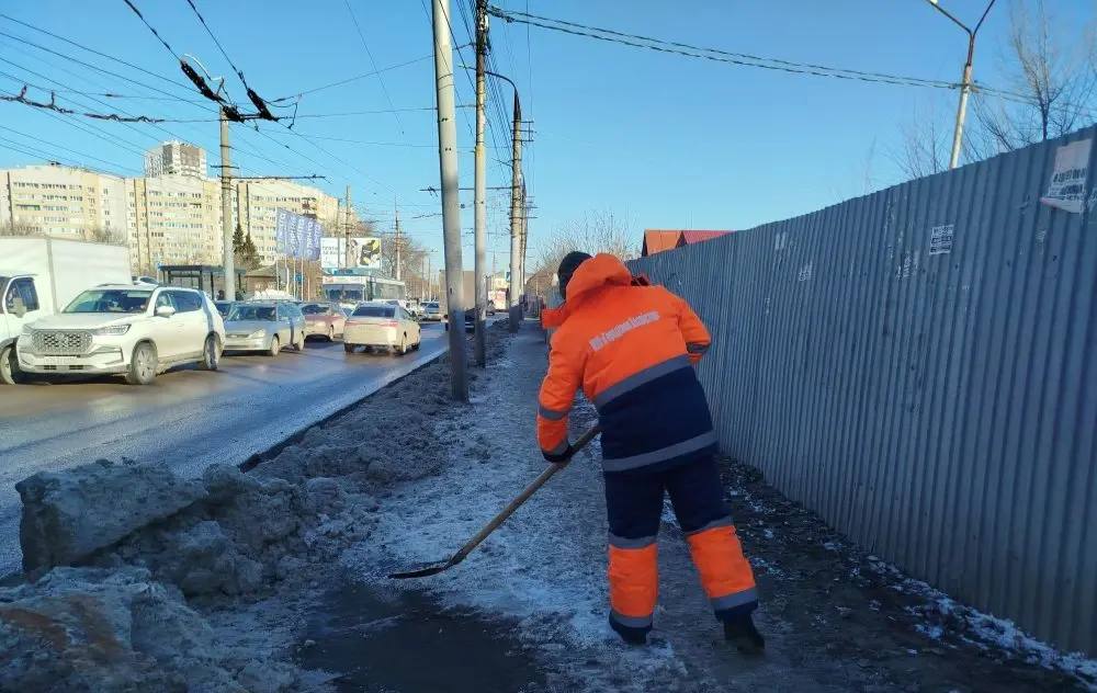 За сегодняшний день с улиц города вывезено 260 м3. снежных масс За сегодняшний день с улиц города вывезено 260 м3. снежных масс