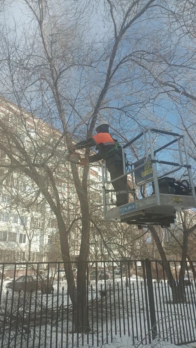 В Балаково продолжаются работы по благоустройству города В Балаково продолжаются работы по благоустройству города