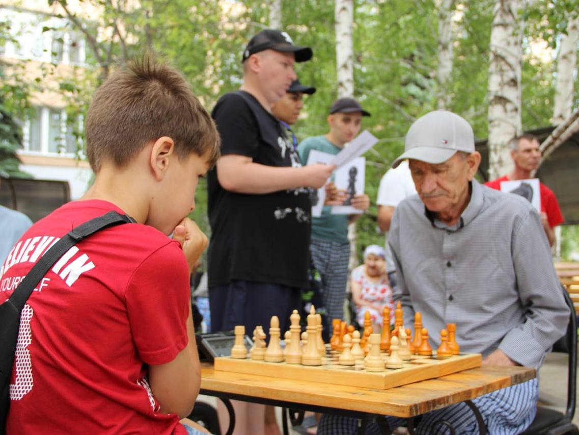 В стационарах области социальные услуги в 2025 году получили более 6 тысяч человек