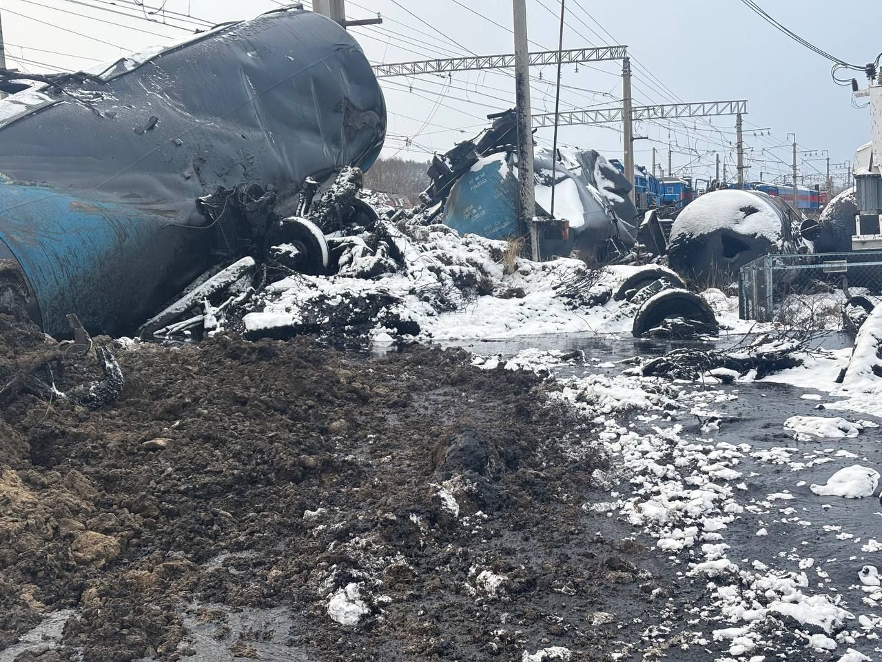 Росприроднадзора осуществляет контроль экологической обстановки на месте ликвидации аварии на станции Чаис Росприроднадзора осуществляет контроль экологической обстановки на месте ликвидации аварии на станции Чаис