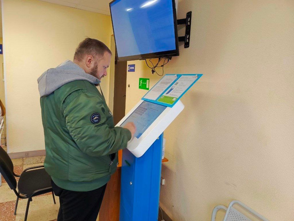 В Энгельсе общественники оценили качество предоставления госуслуг по линии Госавтоинспекции В Энгельсе общественники оценили качество предоставления госуслуг по линии Госавтоинспекции