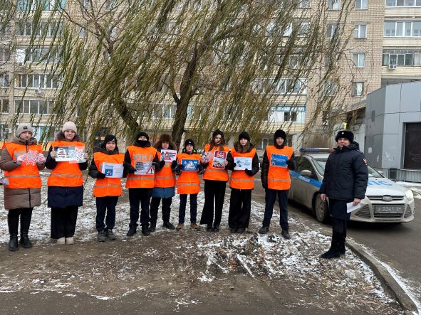 Полицейские провели акцию "Зимняя дорога" Полицейские провели акцию "Зимняя дорога"