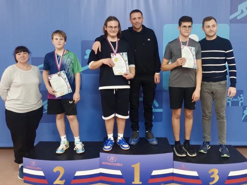 В Энгельсе прошла спартакиада школьников по настольному теннису В Энгельсе прошла спартакиада школьников по настольному теннису