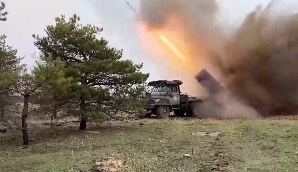 Российские военные пресекли попытку прорыва штурмовых групп ВСУ в Донецкой Народной Республике