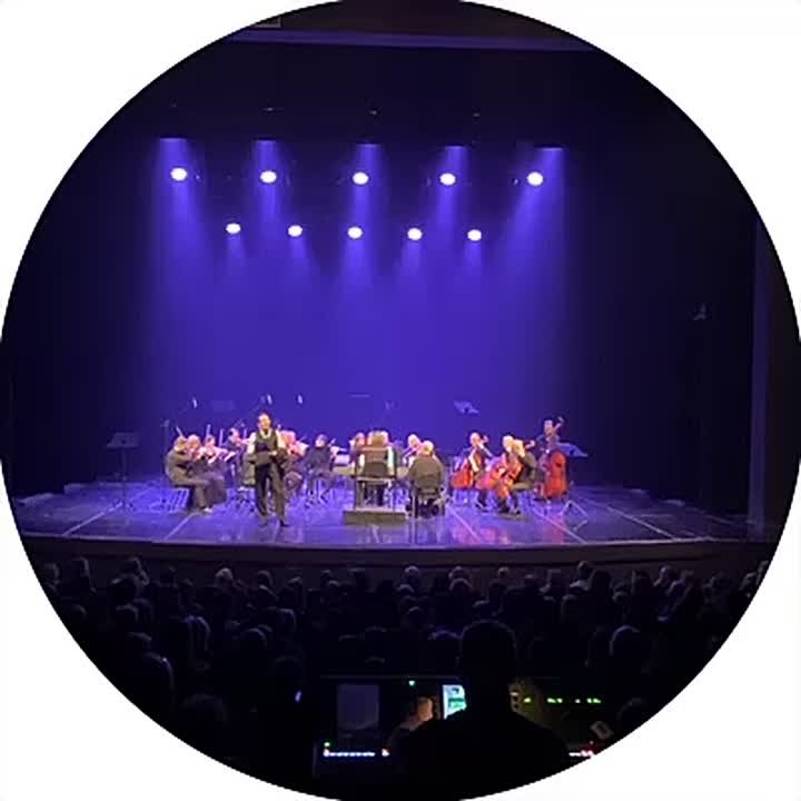 Спектакль «Истории любви» представляет МХТ имени А.П. Чехова на сцене Саратовского драмтеатра