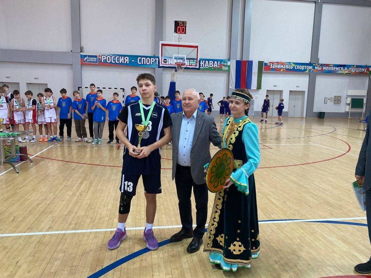 Команда спортивной школы по баскетболу «Легион» — серебряный призер межрегиональных соревнований Команда спортивной школы по баскетболу «Легион» — серебряный призер межрегиональных соревнований