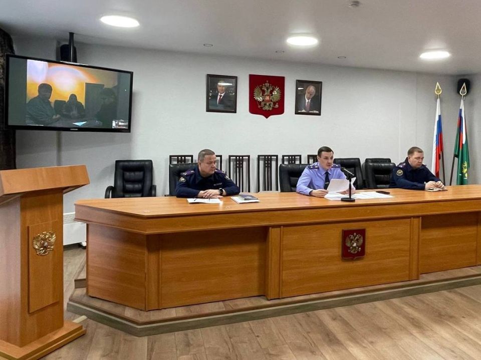 Руководитель следственного управления провел личный прием потерпевших по уголовному делу