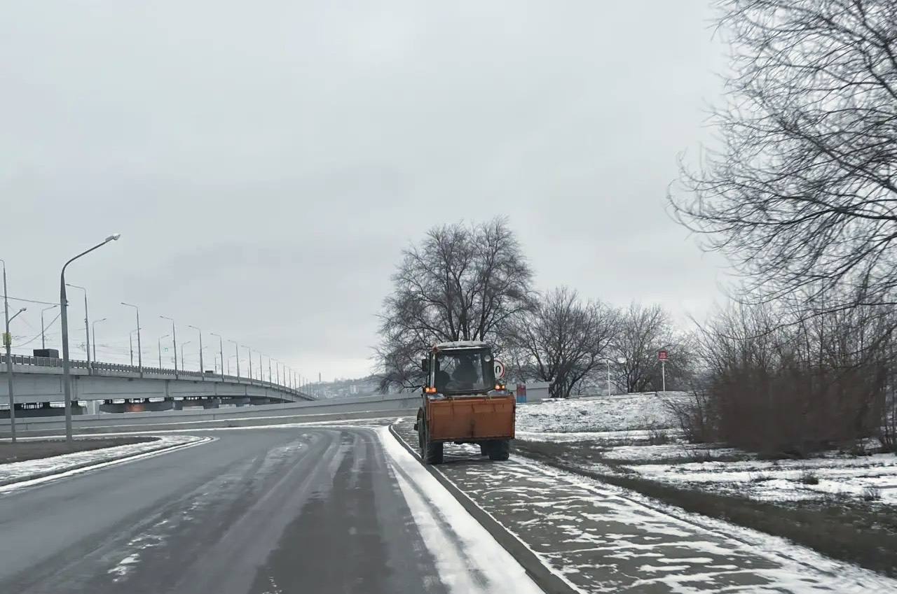 Работаем на опережение Сотрудники готовы к усилению снегопада Работаем на опережение Сотрудники готовы к усилению снегопада