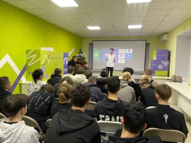 В Энгельсе участники турнира вышли на «КиберСтарт»