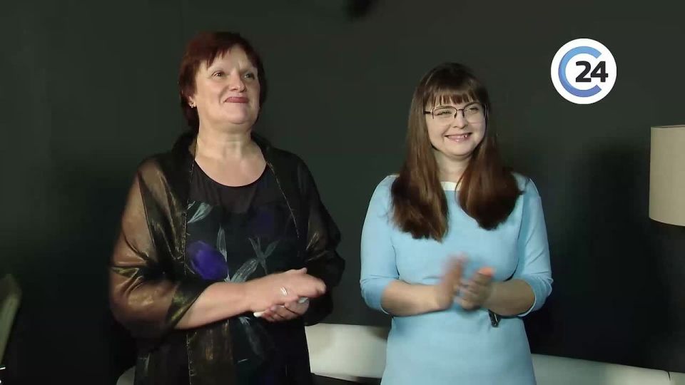 В студии телеканала "Саратов 24" прошла церемония награждения конкурса "Меняем логотипы на корзины"