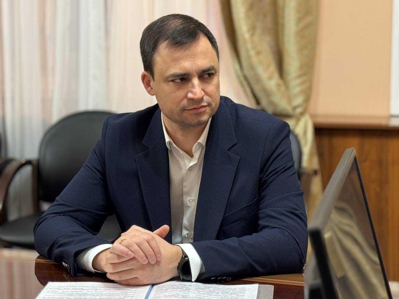 Провели рабочую встречу с министром спорта Саратовской области Олегом Дубовенко Провели рабочую встречу с министром спорта Саратовской области Олегом Дубовенко