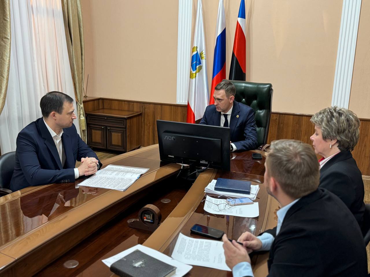 Провели рабочую встречу с министром спорта Саратовской области Олегом Дубовенко