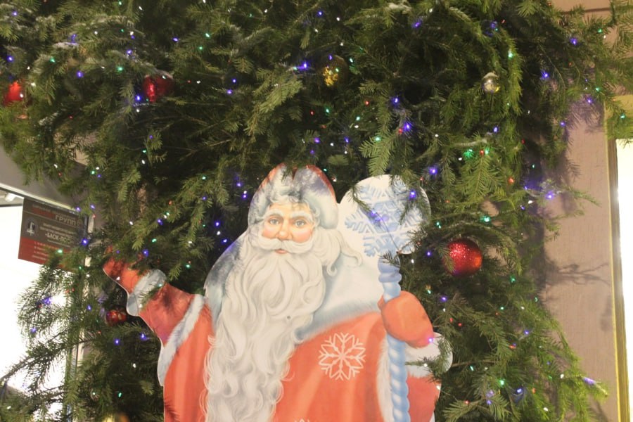 Зимняя сказка. Саратов нарядился снегом и новогодними гирляндами Зимняя сказка. Саратов нарядился снегом и новогодними гирляндами