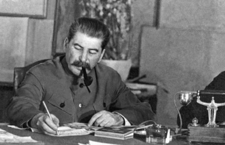 ����� �������: � ����� ������� 1942 ���� �� ������� ��������� ������ ���������� � ����� ����� ������ �����, ������ ���������