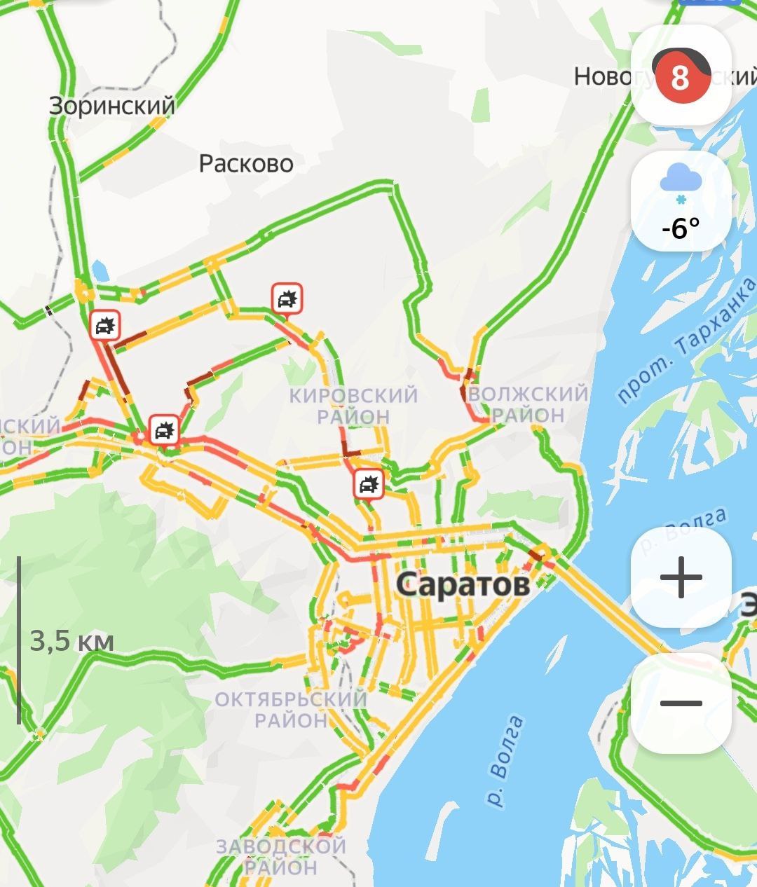 Саратов начал с утра: пробки 8 баллов, снежок!