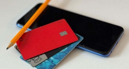 Революция в банковских операциях: Россия переходит на автоматизированный контроль транзакций