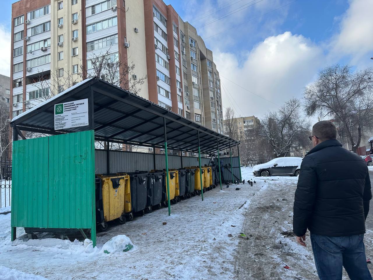 По поручению главы города Михаила Исаева во всех районах Саратова продолжаются объезды контейнерных площадок