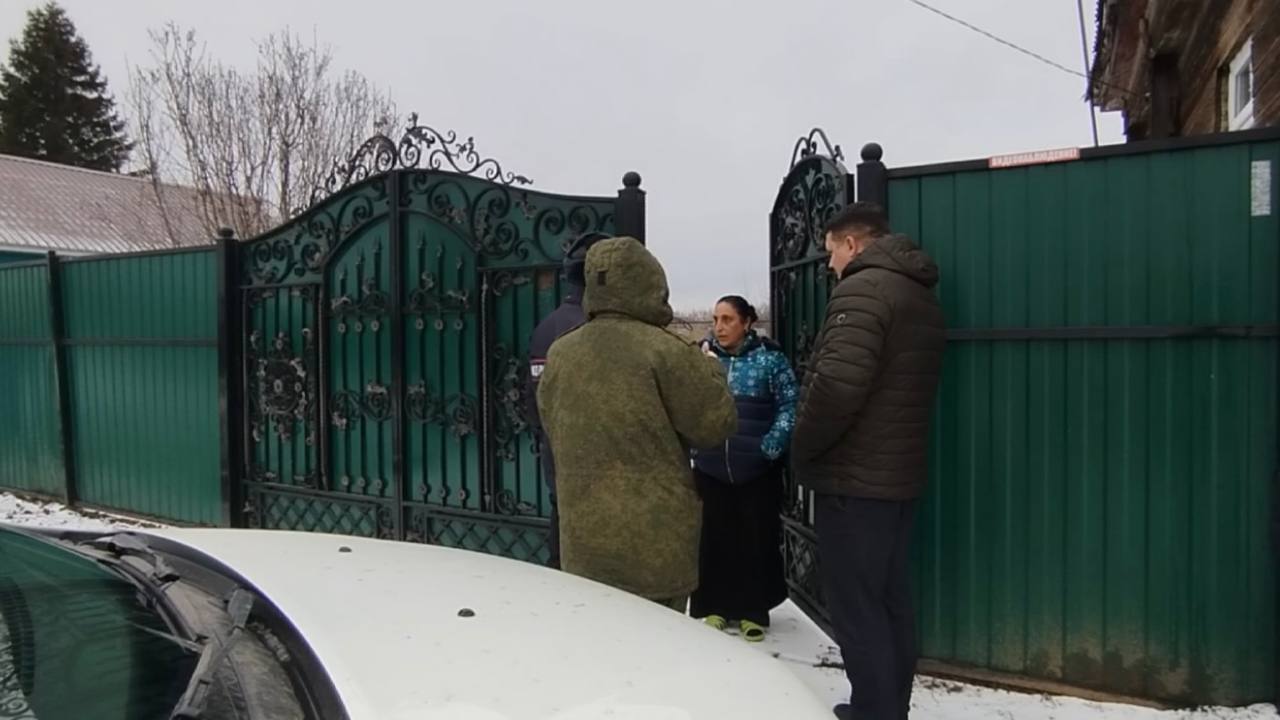 В Саратовской области следователями СК России совместно с сотрудниками силовых ведомств проведены рейды по выявлению фактов нарушений миграционного законодательства В Саратовской области следователями СК России совместно с сотрудниками силовых ведомств проведены рейды по выявлению фактов нарушений миграционного законодательства