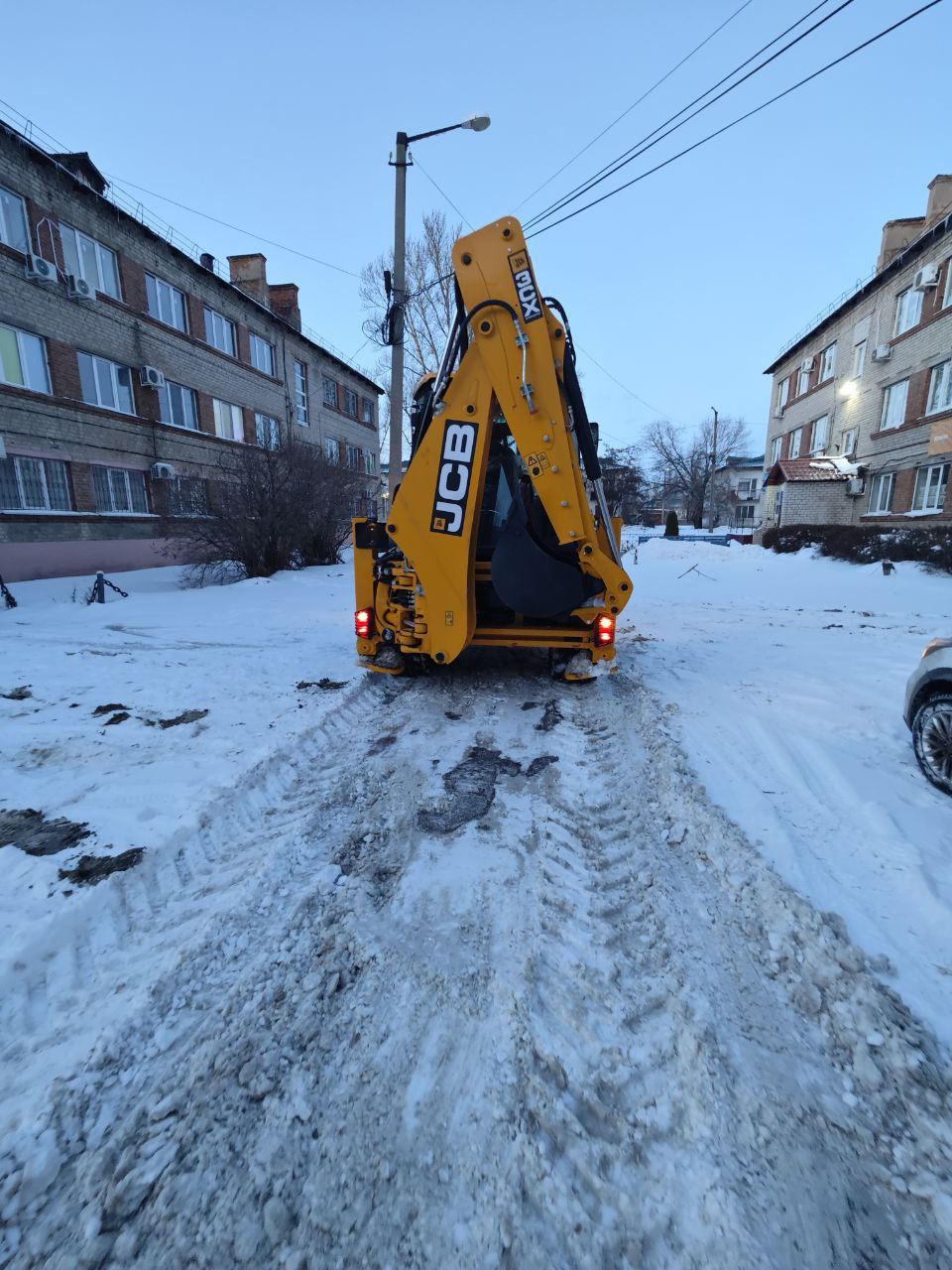 Сегодня вечером провели совещание с управляющими организациями Сегодня вечером провели совещание с управляющими организациями