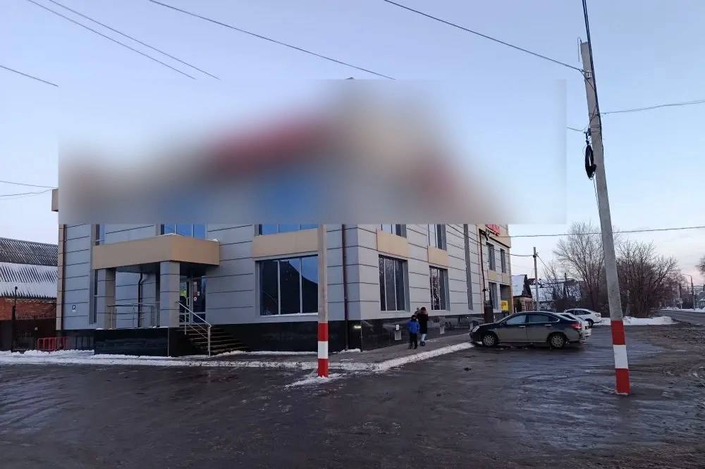 В Энгельсе ликвидируют последствия снегопада В Энгельсе ликвидируют последствия снегопада