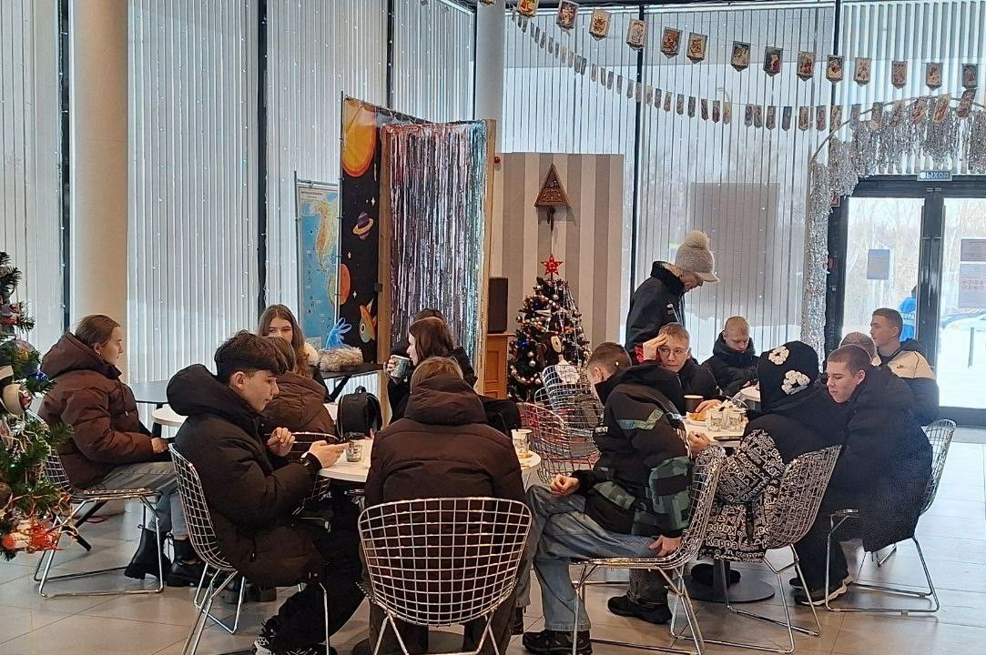 Дети из ЛНР приехали с экскурсией в Саратовскую область Дети из ЛНР приехали с экскурсией в Саратовскую область