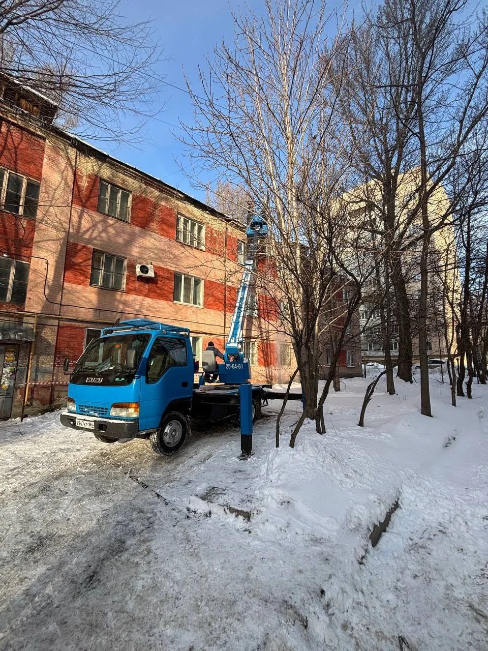 По поручению главы города Михаила Исаева ведутся мероприятия по устранению последствий непогоды По поручению главы города Михаила Исаева ведутся мероприятия по устранению последствий непогоды