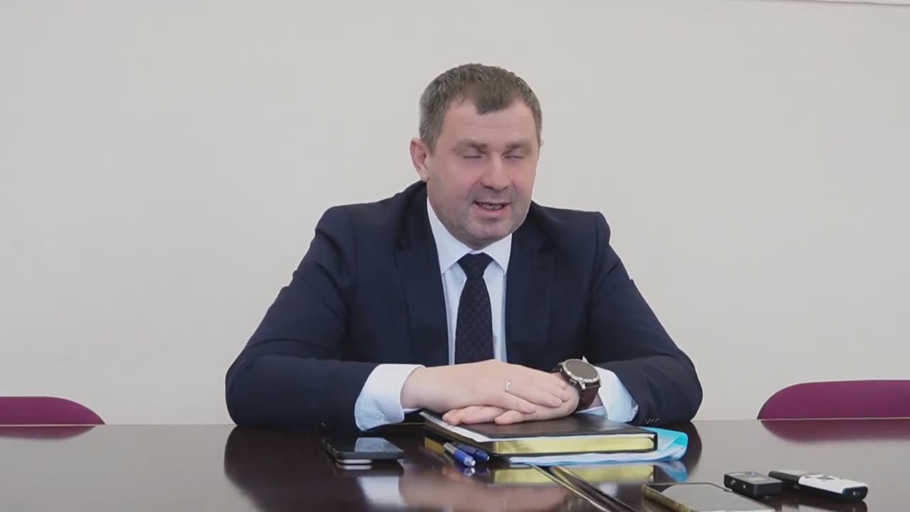 В связи со снегопадами Государственная жилищная инспекция области напоминает управляющим организациям о необходимости регулярной очистки дворов от снега и наледи, а также обработки пешеходных дорожек и площадок перед...