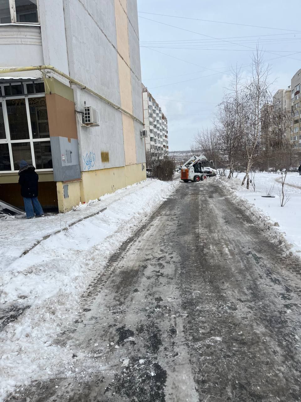 По поручению главы города Михаила Исаева ведутся мероприятия по устранению последствий непогоды По поручению главы города Михаила Исаева ведутся мероприятия по устранению последствий непогоды