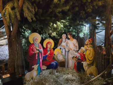 Вместе с верующими встречаю Рождество Христово в Свято-Троицком кафедральном соборе Покровска