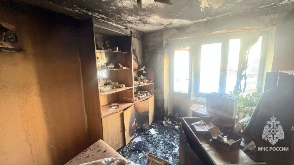 В Балакове из-за неосторожного курения загорелась квартира