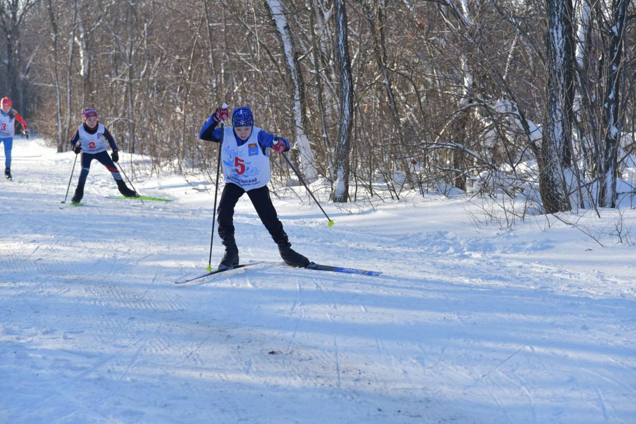Лыжный сезон на «Эдельвейсе» начался с «Рождественской гонки» Лыжный сезон на «Эдельвейсе» начался с «Рождественской гонки»