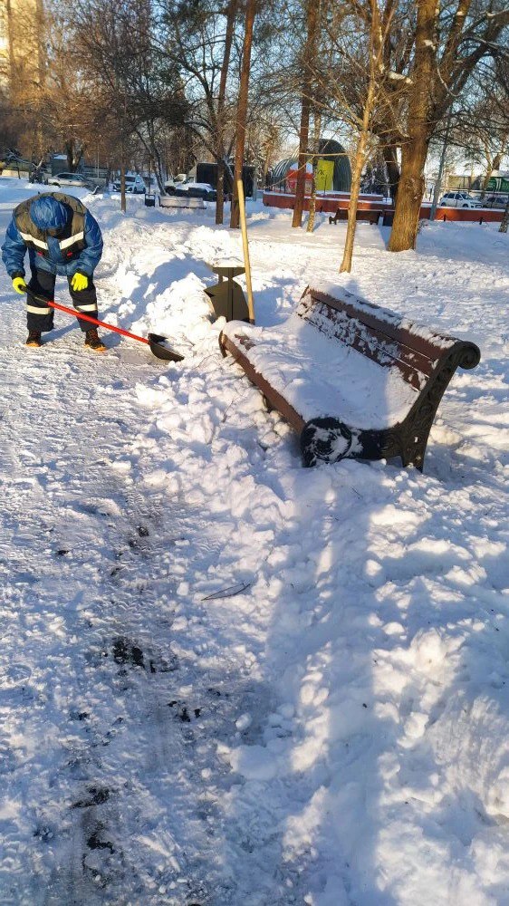 Мероприятия по очистке территорий продолжаются Мероприятия по очистке территорий продолжаются