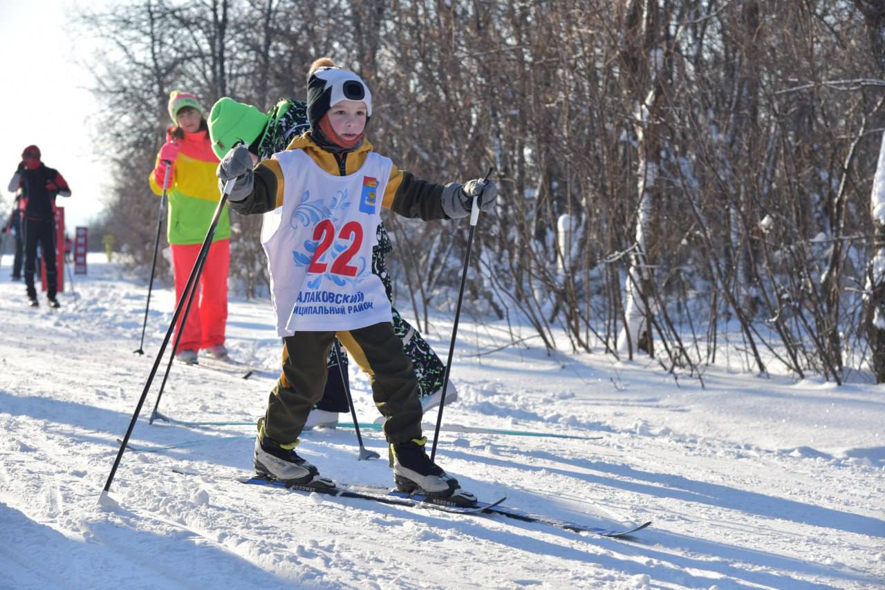 Лыжный сезон на «Эдельвейсе» начался с «Рождественской гонки» Лыжный сезон на «Эдельвейсе» начался с «Рождественской гонки»