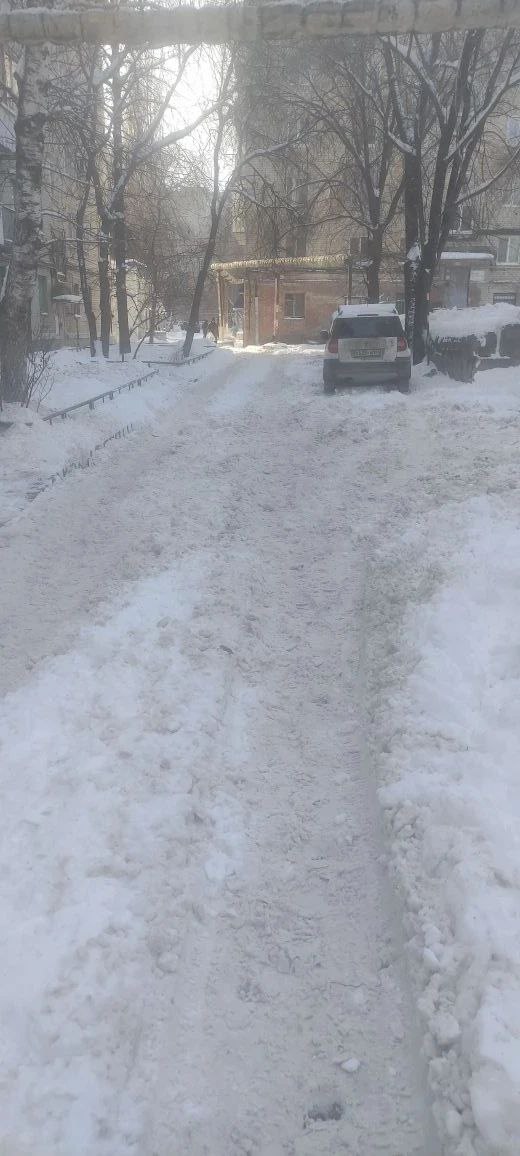 За халатное отношение к уборке снега и игнорирование обязанностей управляющие компании будут привлечены к ответственности За халатное отношение к уборке снега и игнорирование обязанностей управляющие компании будут привлечены к ответственности