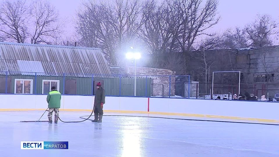 Дважды подряд чемпионы. Хоккейная команда «Кольцовское» Калининского района стала чемпионом России среди сельских команд Всероссийского марафона «Земля спорта»