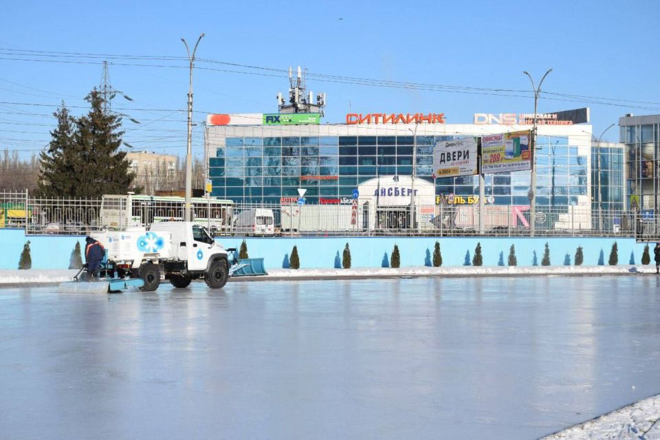 Каток на стадионе "Волга" временно закрыт — администрация Саратова