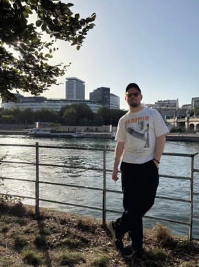 � ��������� ������ ������ ����� ���� 38-������� ����������� ����������, �������� BFM TV � ������ Le Parisien