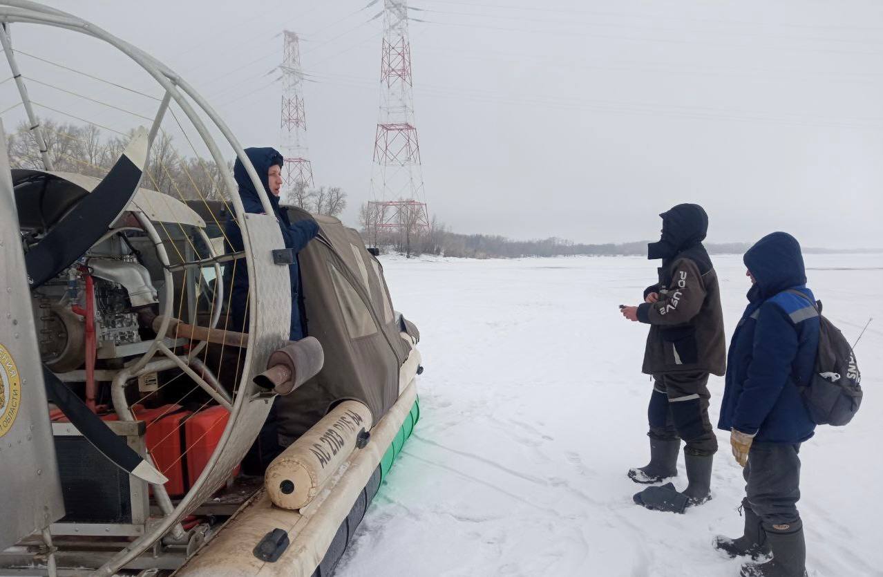 В Балаково прошел рейд по безопасности на льду В Балаково прошел рейд по безопасности на льду
