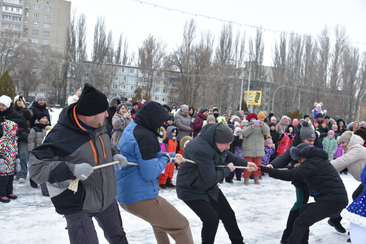 Веселые Рождественские забавы для всей семьи