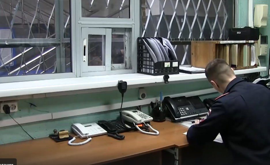 В России могут ввести отдельные штрафы за навязчивое преследование