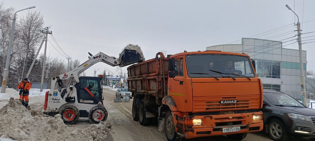 Перед окончанием январских выходных провели очередной штаб по уборке снега в городе Перед окончанием январских выходных провели очередной штаб по уборке снега в городе