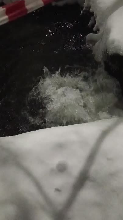 Очередной "коммунальный фонтан" появился в Саратове