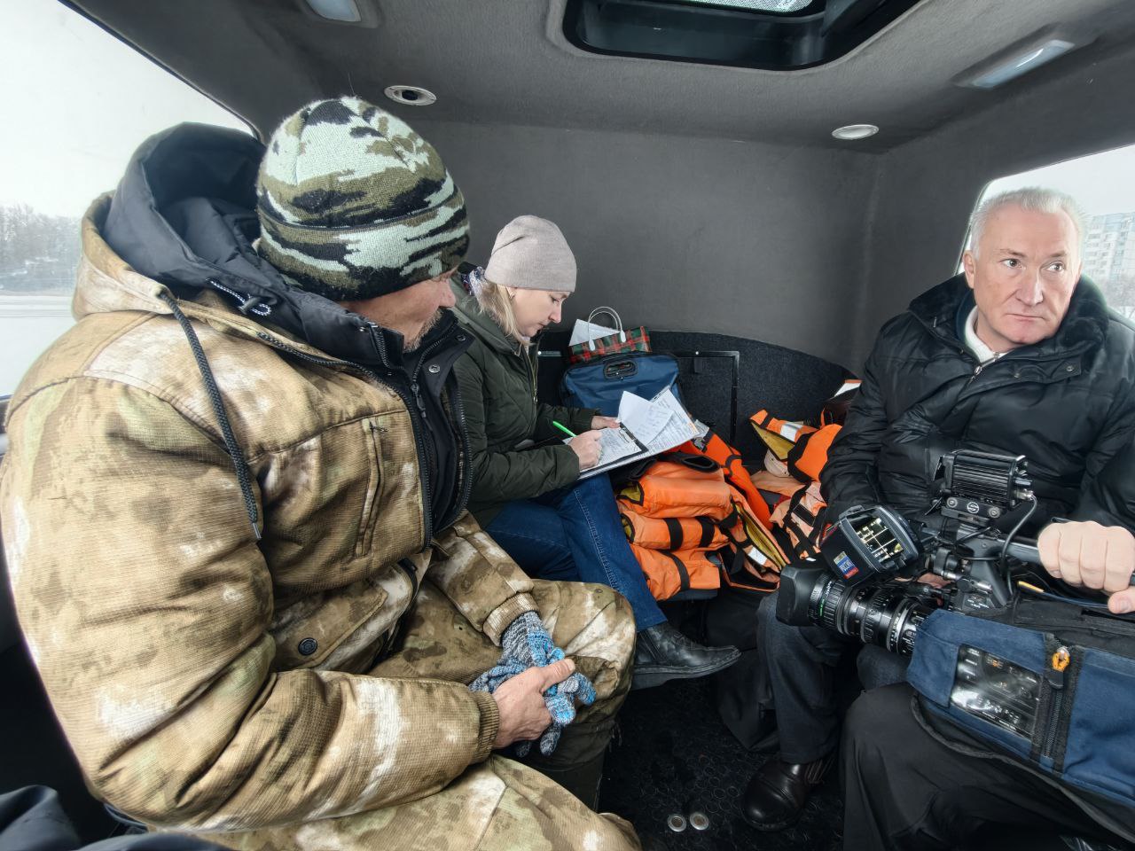 Сегодня на нарушителей выхода на лед составлено еще три протокола Сегодня на нарушителей выхода на лед составлено еще три протокола