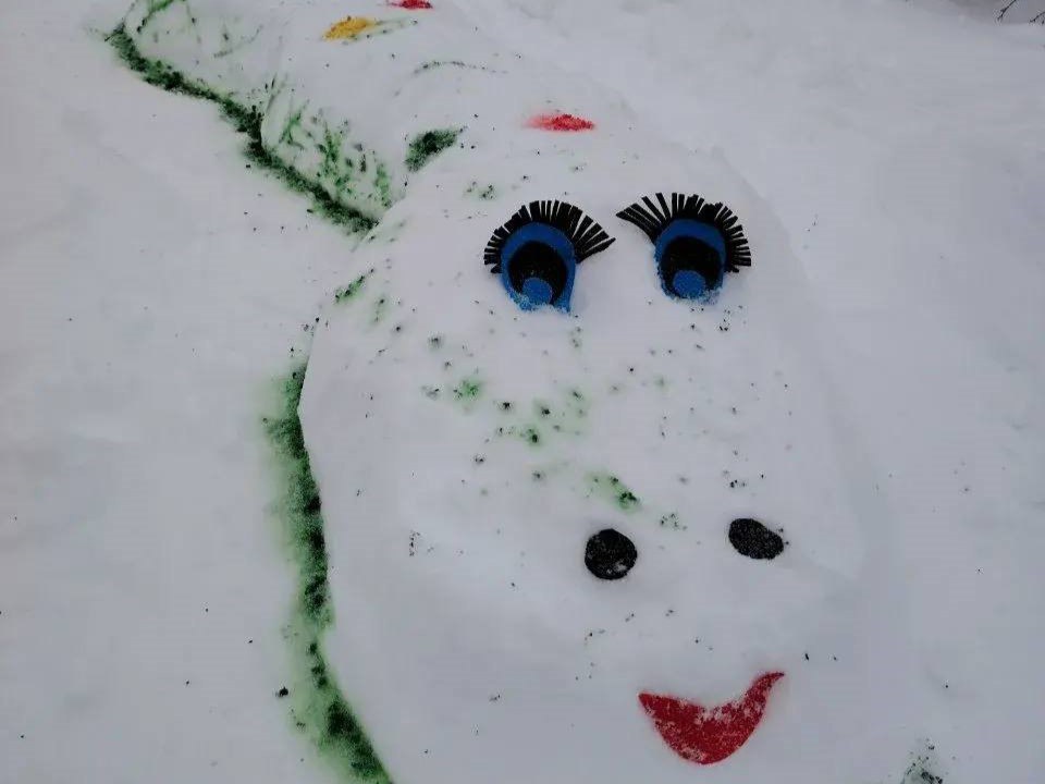 и заметили у зданий саратовских соцучреждений и заметили у зданий саратовских соцучреждений